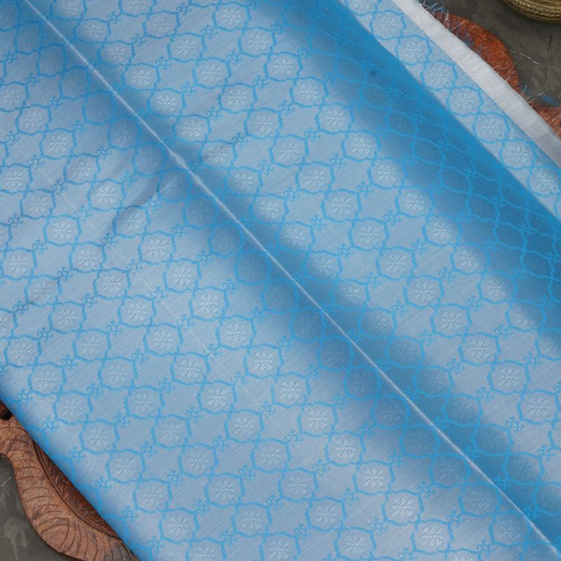 Dark And Light Blue Floral Jaal Tissue Silk Saree With Banarasi