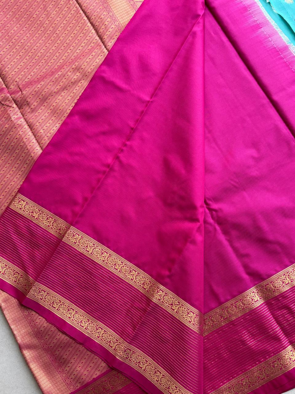 Kanchi Soft Silk( Light green with Pink)