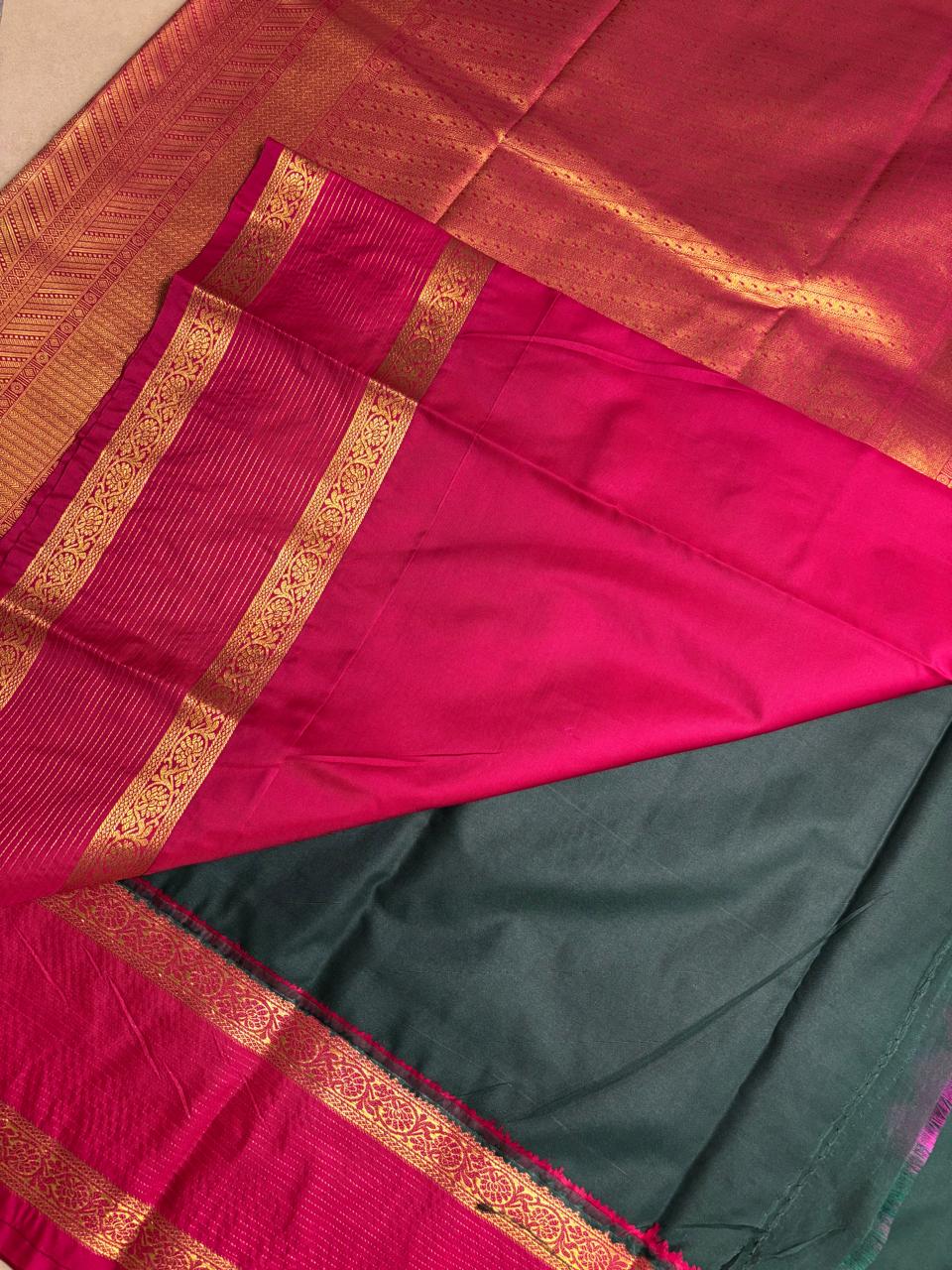 Kanchi Soft Silk(Bottle green With Pink)